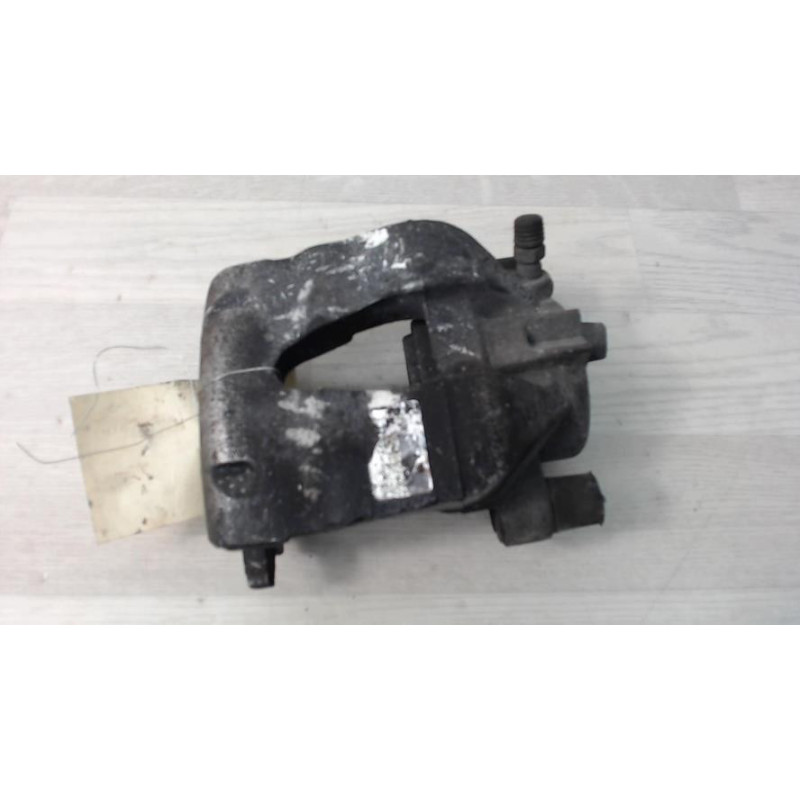 Etrier avant droit (freinage) SKODA SCALA d’occasion
