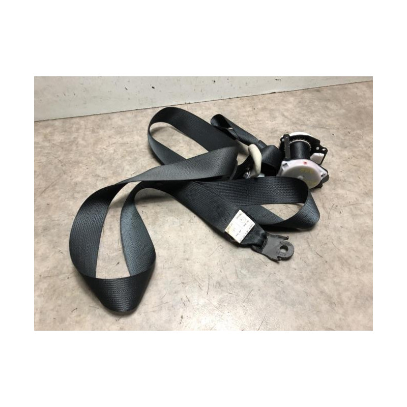 Ceinture arriere gauche NISSAN MICRA 4 PHASE 2 d’occasion