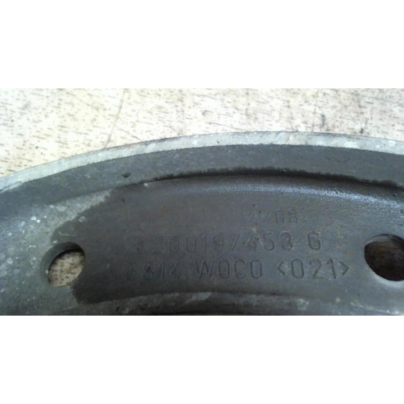 Support moteur gauche RENAULT SCENIC 2 PHASE 2 d’occasion