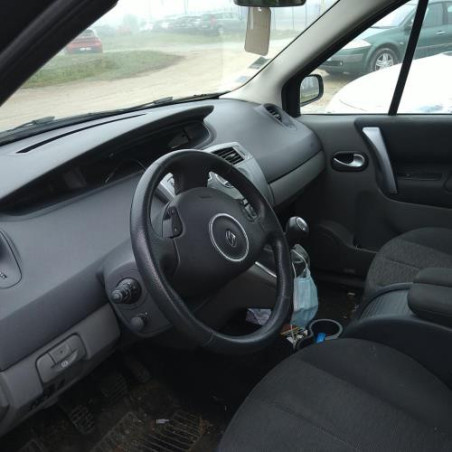 Support moteur gauche RENAULT SCENIC 2 PHASE 2 d’occasion