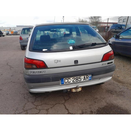 Vase d'expansion PEUGEOT 306 PHASE 1 d’occasion