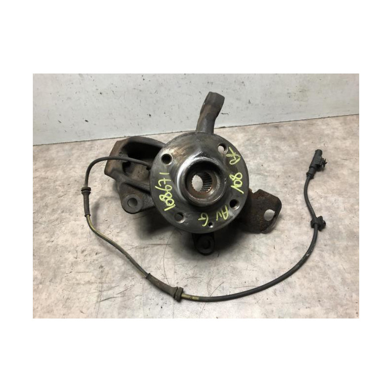 Fusee avant gauche PEUGEOT 108 d’occasion