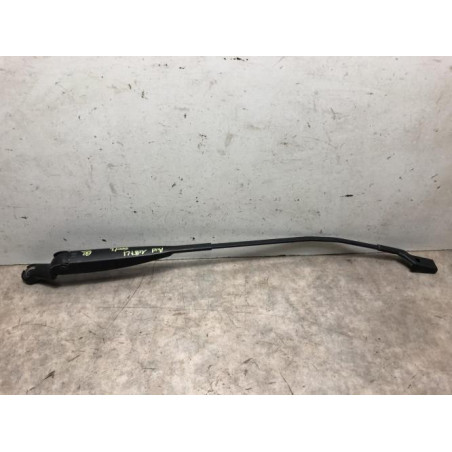 Bras essuie glace avant droit FIAT 500 2 PHASE 2 d’occasion