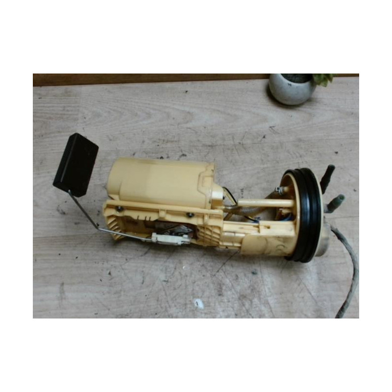 Pompe immergee VOLKSWAGEN CADDY 3 PHASE 2 d’occasion
