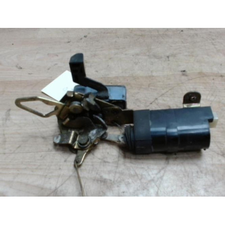 Serrure avant droit RENAULT FUEGO COUPE d’occasion