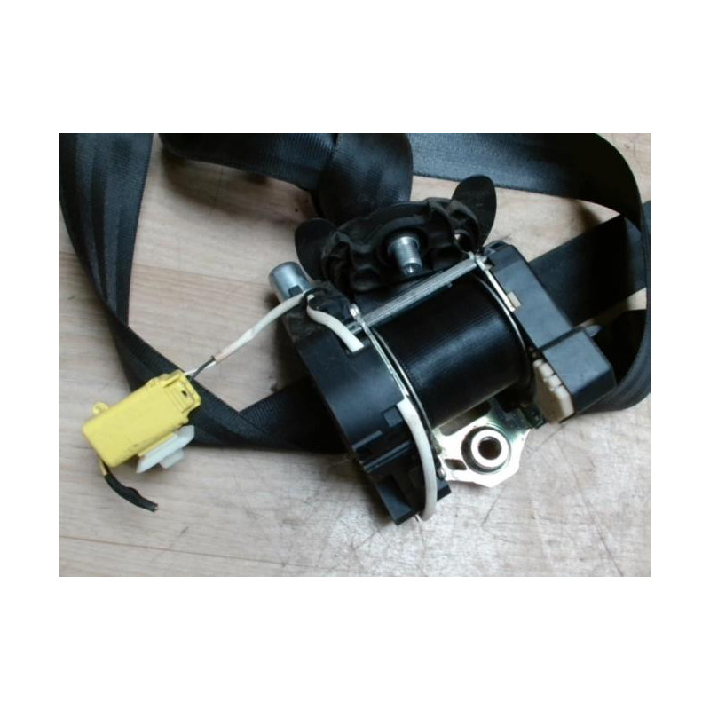 Ceinture avant gauche VOLKSWAGEN TOURAN 1 PHASE 2 d’occasion
