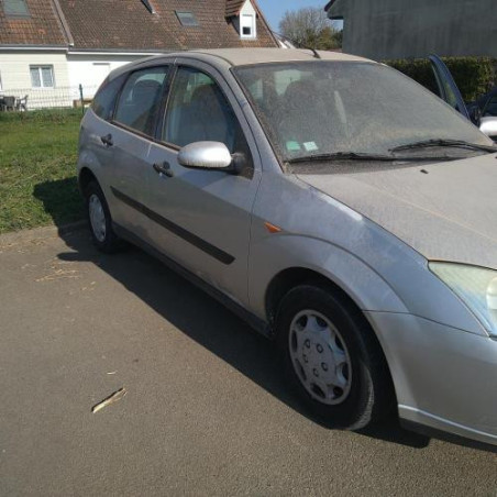 Anti brouillard arriere droit FORD FOCUS 1 d’occasion
