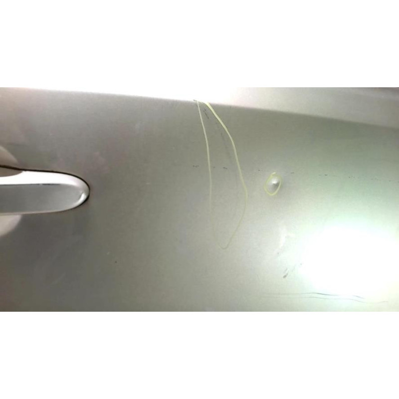 Porte arriere droit KIA CARNIVAL 2 d’occasion