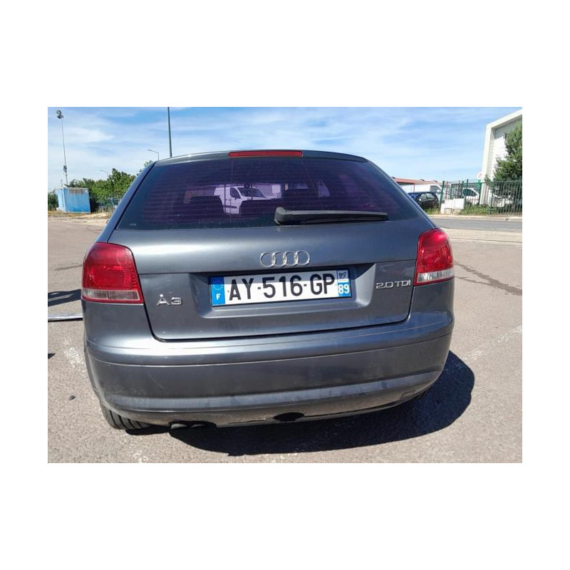 Support de pare chocs avant AUDI A3 2 PHASE 1 d’occasion