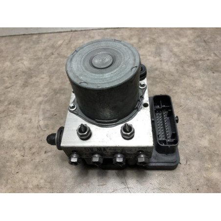 Bloc ABS (freins anti-blocage) VOLKSWAGEN POLO 5 PHASE 2 d’occasion