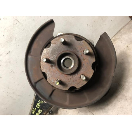 Fusee arriere gauche TOYOTA RAV4 3 PHASE 2 d’occasion