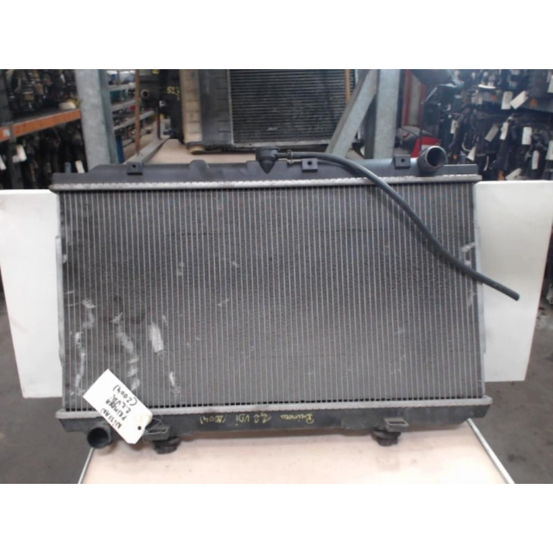 Radiateur eau NISSAN PRIMERA I d’occasion