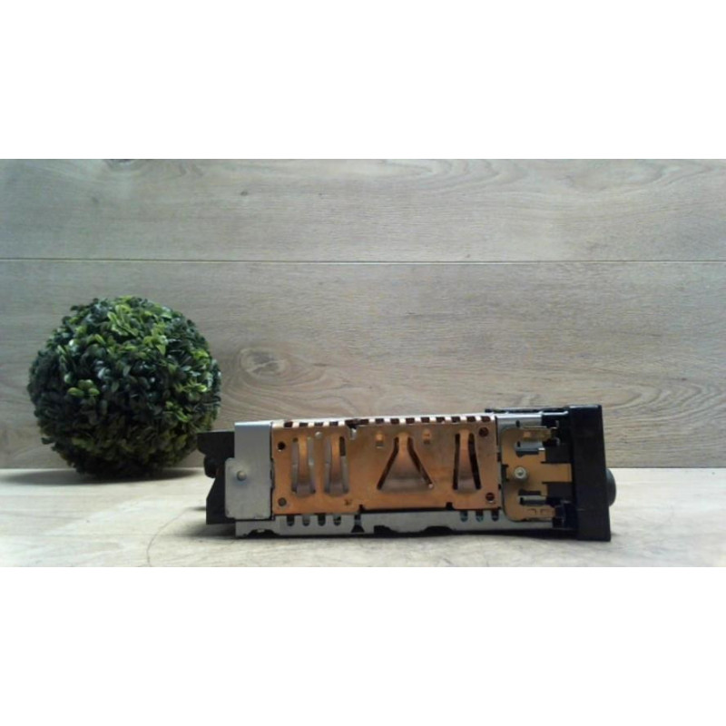 Autoradio d'origine PEUGEOT 207 PHASE 1 d’occasion