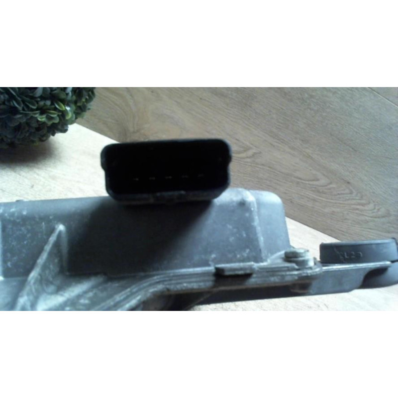 Moteur essuie glace avant gauche CITROEN C4 PICASSO 1 d’occasion