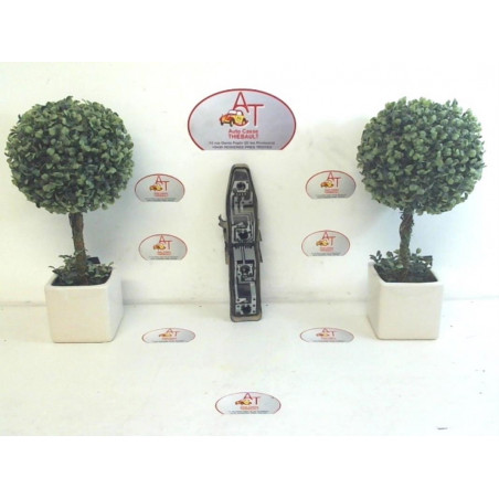 Platine feu arriere droit RENAULT  d’occasion