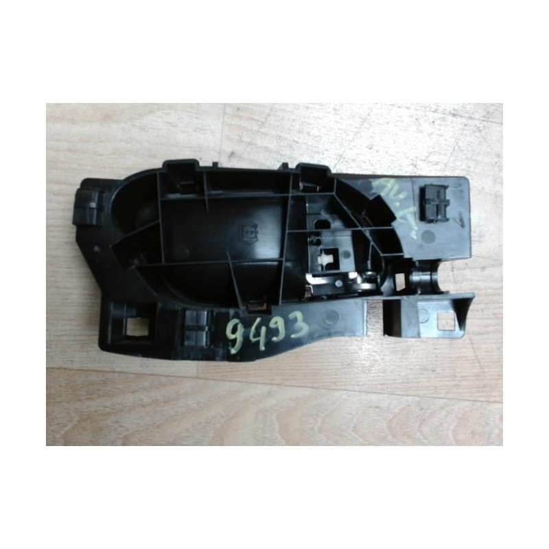 Poignee interieur avant gauche PEUGEOT 207 PHASE 1 d’occasion