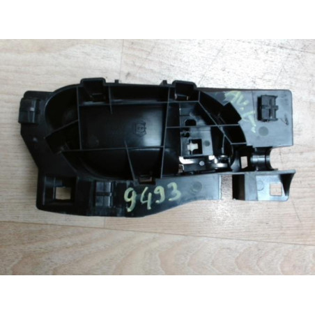 Poignee interieur avant gauche PEUGEOT 207 PHASE 1 d’occasion