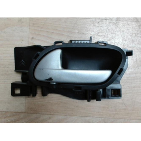 Poignee interieur avant gauche PEUGEOT 207 PHASE 1 d’occasion