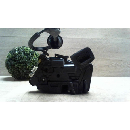Serrure avant droit SEAT LEON 3 PHASE 1 d’occasion