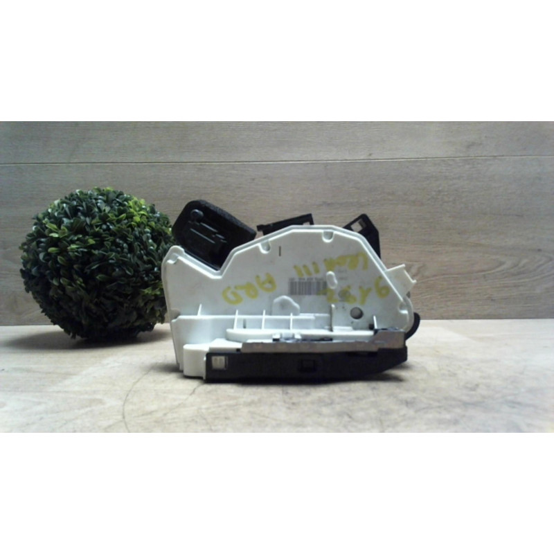 Serrure arriere droit SEAT LEON 3 PHASE 1 d’occasion