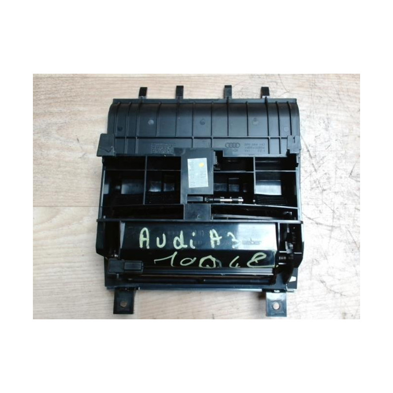 Cendrier AUDI A3 2 PHASE 1 d’occasion