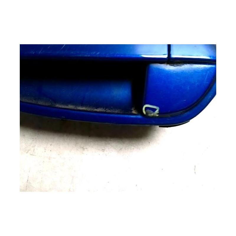 Poignee porte arriere gauche FIAT GRANDE PUNTO d’occasion