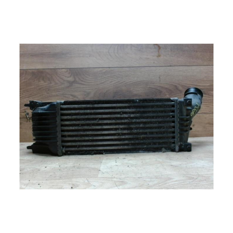 Echangeur air (Intercooler) PEUGEOT 407 PHASE 1 d’occasion