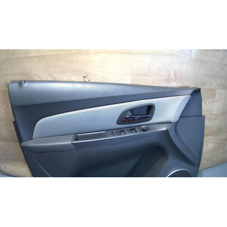 Panneau de porte avant gauche CHEVROLET CRUZE PHASE 1 d’occasion