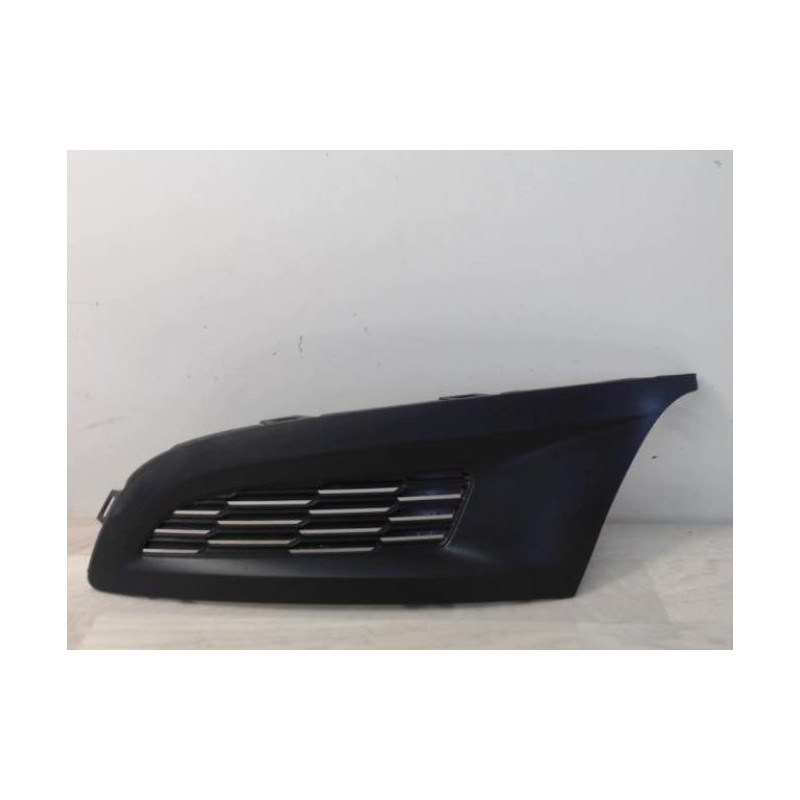 Enjoliveur anti brouillard VOLKSWAGEN POLO 5 PHASE 1 d’occasion