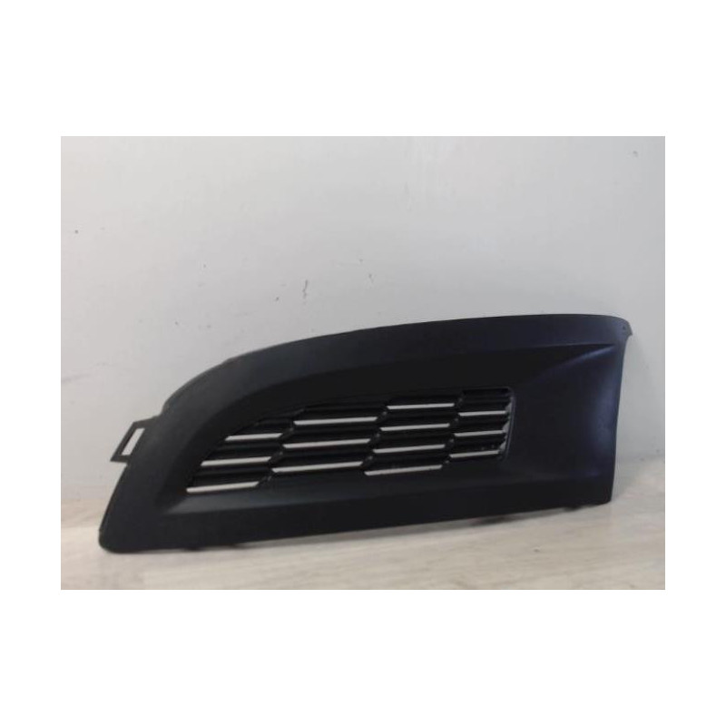 Enjoliveur anti brouillard VOLKSWAGEN POLO 5 PHASE 1 d’occasion