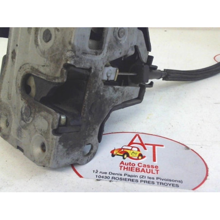 Serrure avant gauche RENAULT CLIO II PHASE 4 d’occasion
