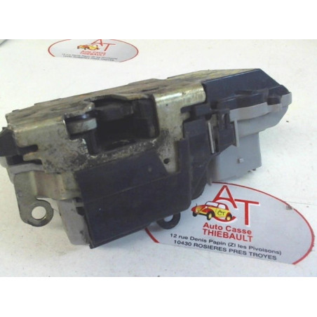 Serrure avant gauche PEUGEOT 307 PH1 HAYON (3A/C/D) HDI d’occasion