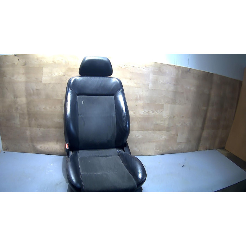 Siege avant gauche VOLKSWAGEN PASSAT 4 PHASE 2 BREAK d’occasion