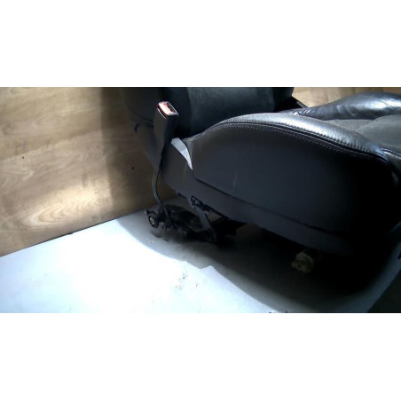 Siege avant gauche VOLKSWAGEN PASSAT 4 PHASE 2 BREAK d’occasion