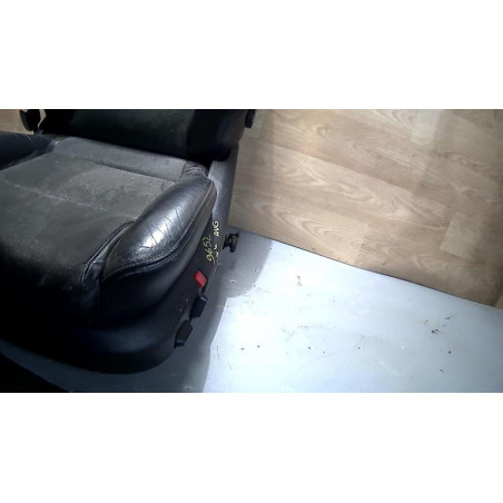 Siege avant gauche VOLKSWAGEN PASSAT 4 PHASE 2 BREAK d’occasion