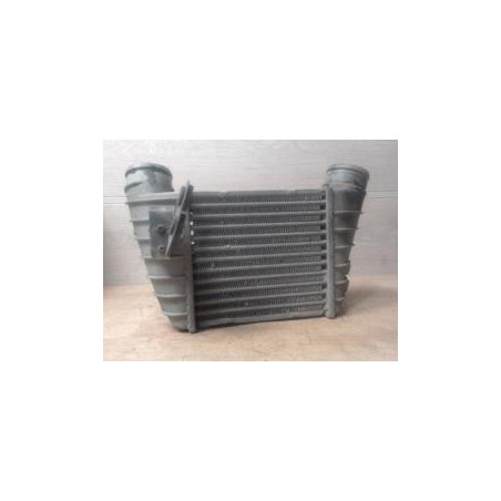 Echangeur air (Intercooler) AUDI TT 1 COUPE d’occasion