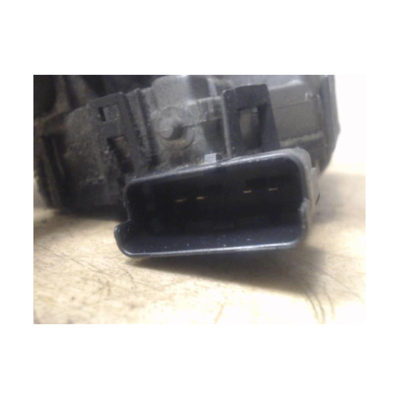 Moteur essuie glace avant RENAULT TWINGO 2 PHASE 1 d’occasion
