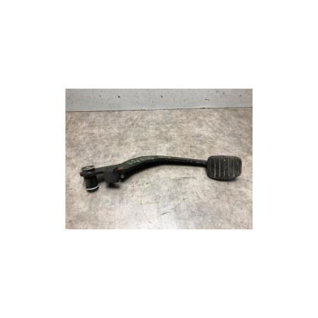 Pedalier d'embrayage DACIA DOKKER 1.6 MPI - 85 d’occasion