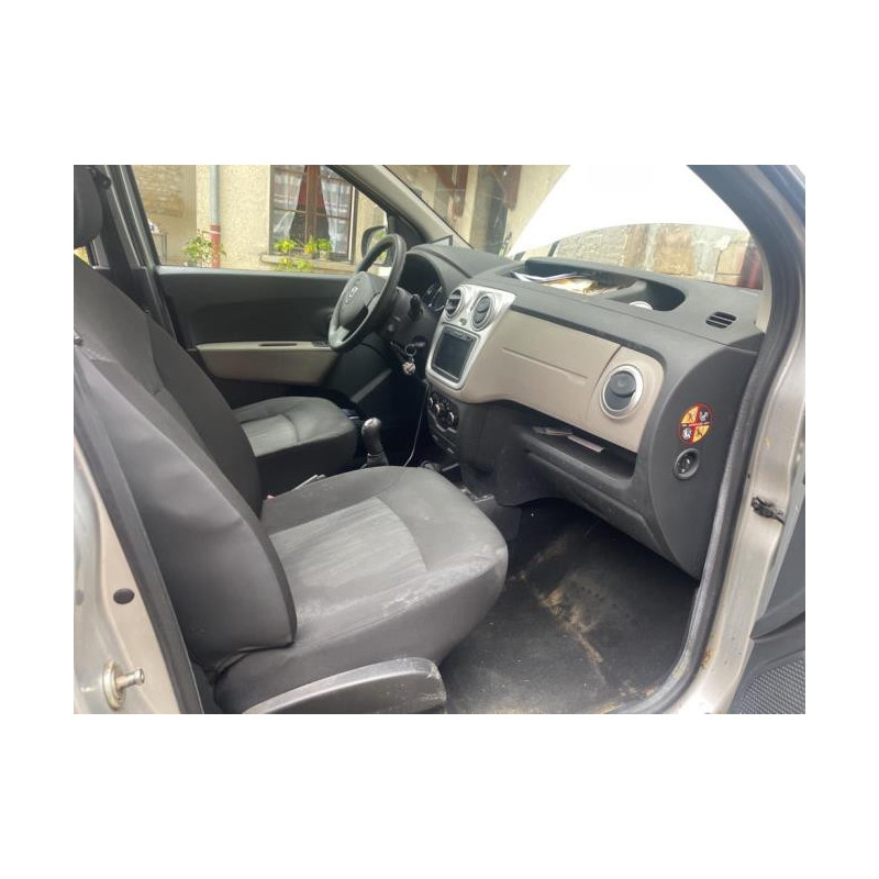 Crosse arriere gauche DACIA DOKKER 1.6 MPI - 85 d’occasion