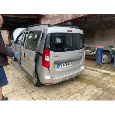 Crosse arriere gauche DACIA DOKKER 1.6 MPI - 85 d’occasion