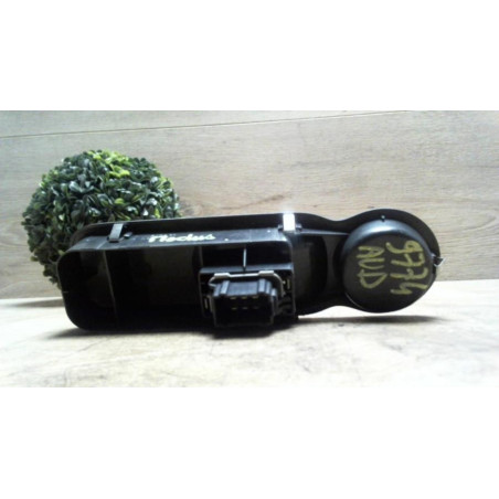 Interrupteur de leve vitre avant droit RENAULT GRAND MODUS PHASE 2 d’occasion