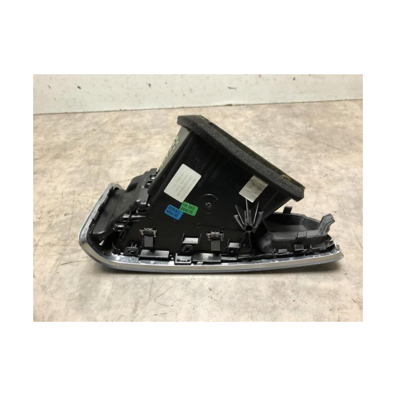 Aerateur tableau de bord avant gauche FORD FOCUS 3 PHASE 1 d’occasion