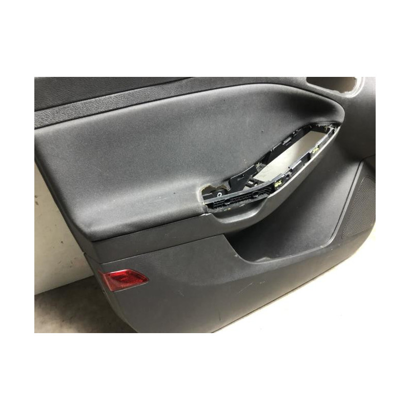 Panneau de porte avant gauche FORD FOCUS 3 PHASE 1 d’occasion