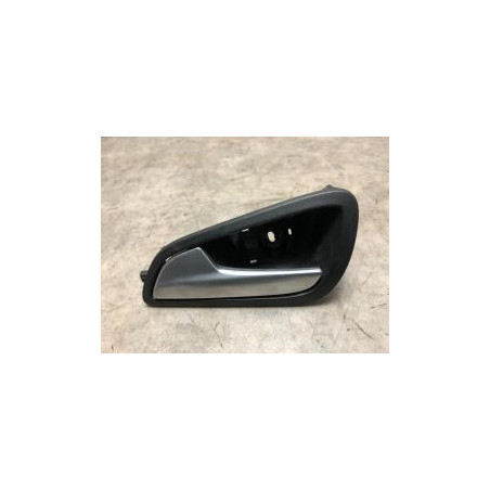 Poignee interieur avant gauche FORD FOCUS 3 PHASE 1 d’occasion