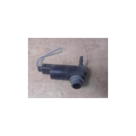 Pompe lave glace avant TOYOTA YARIS 2 PHASE 1 d’occasion