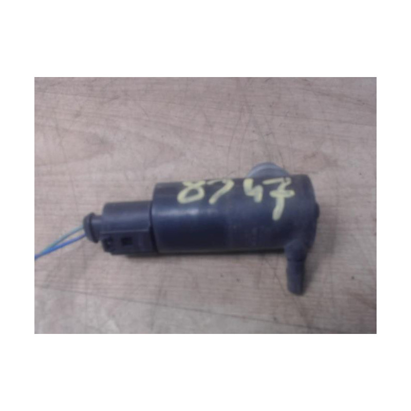 Pompe lave glace avant TOYOTA YARIS 2 PHASE 1 d’occasion