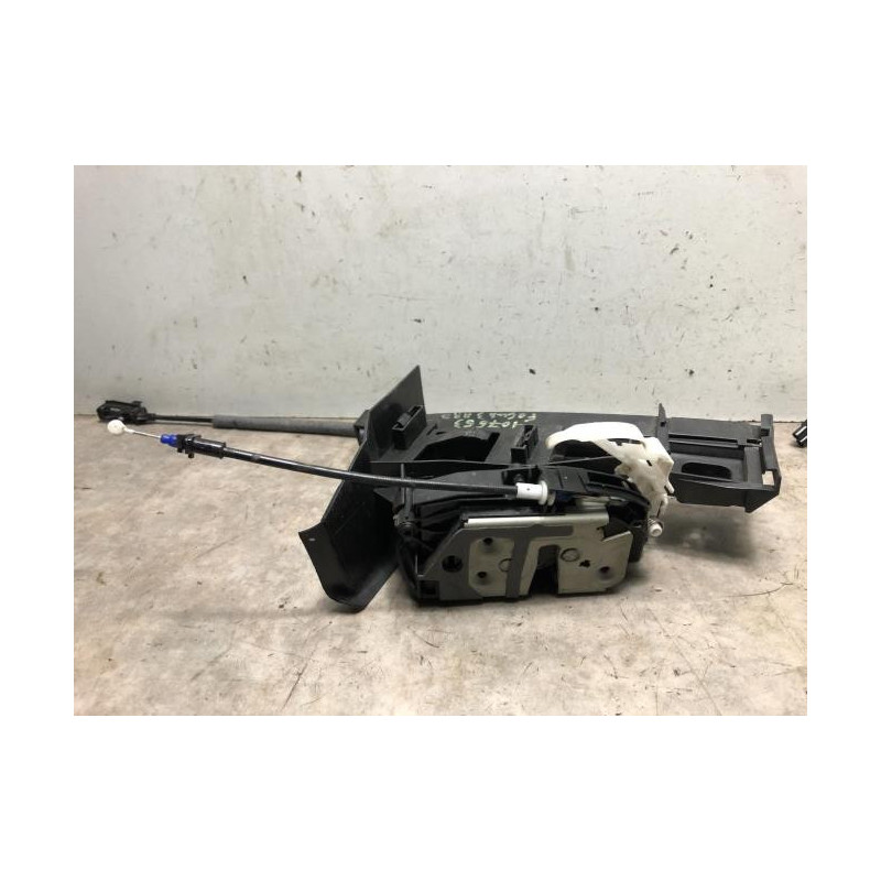 Serrure arriere droit FORD FOCUS 3 PHASE 1 d’occasion