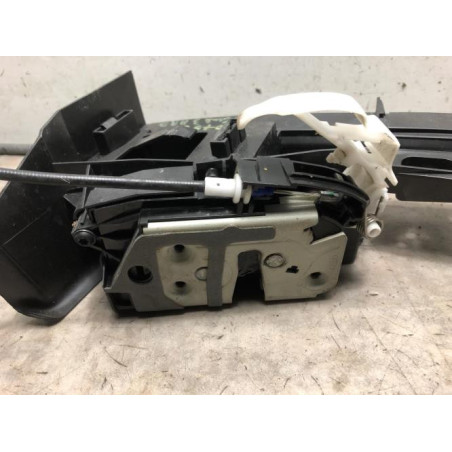 Serrure arriere droit FORD FOCUS 3 PHASE 1 d’occasion