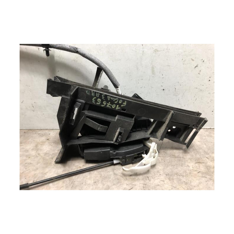 Serrure arriere droit FORD FOCUS 3 PHASE 1 d’occasion