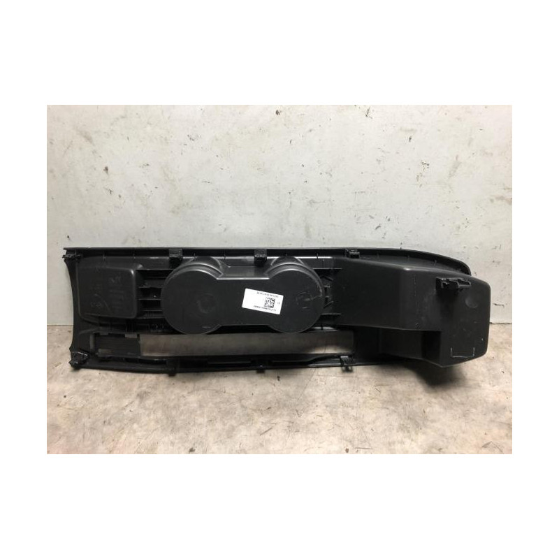 Console central (interieur plastique) RENAULT CLIO 5 d’occasion